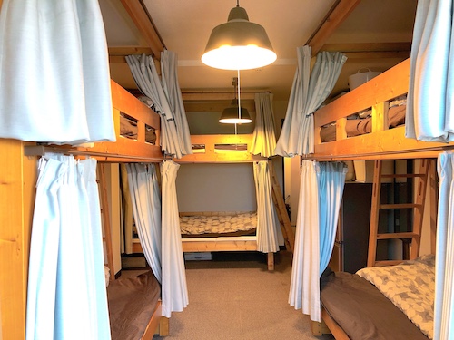 Mixed dormitory room